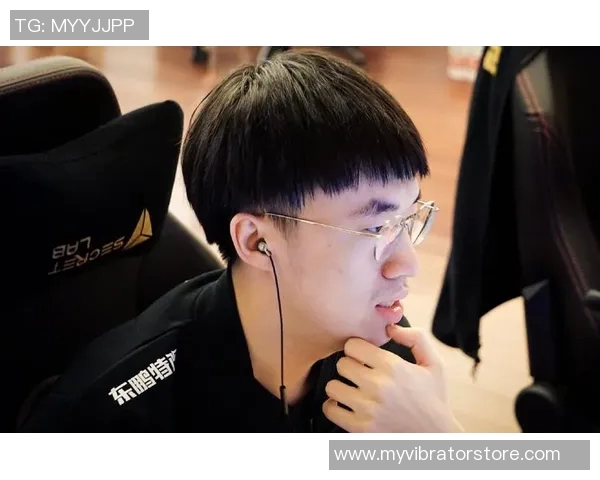 赛后分析：BLG与RNG在比赛中的战术意识与团队配合探讨